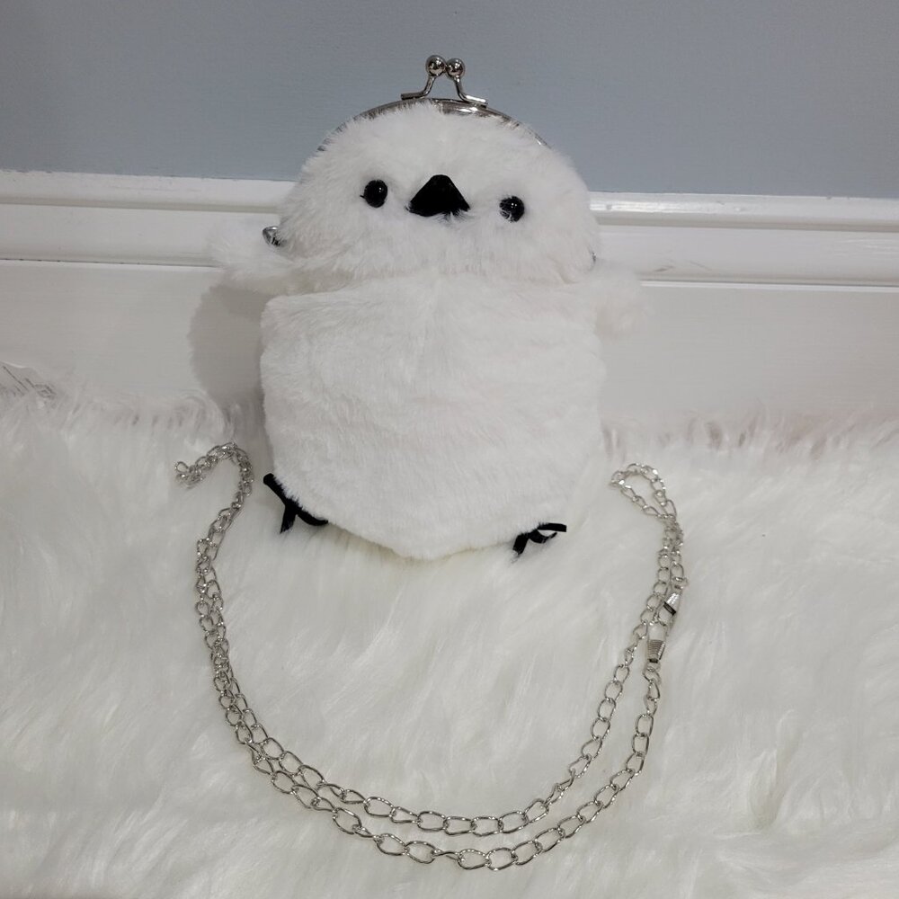 Snow Owl Chain Strap Crossbody Bag